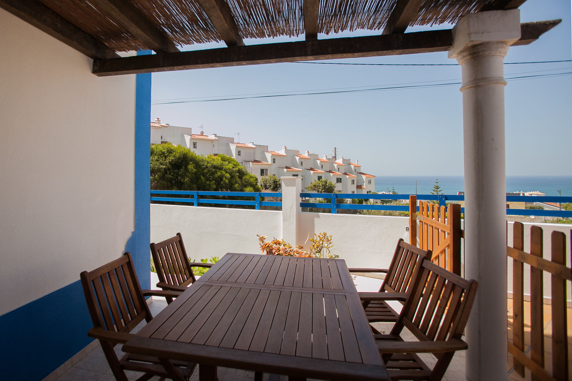 Ericeira Chill Hill Hostel & Private Rooms - Sea Food Εξωτερικό φωτογραφία